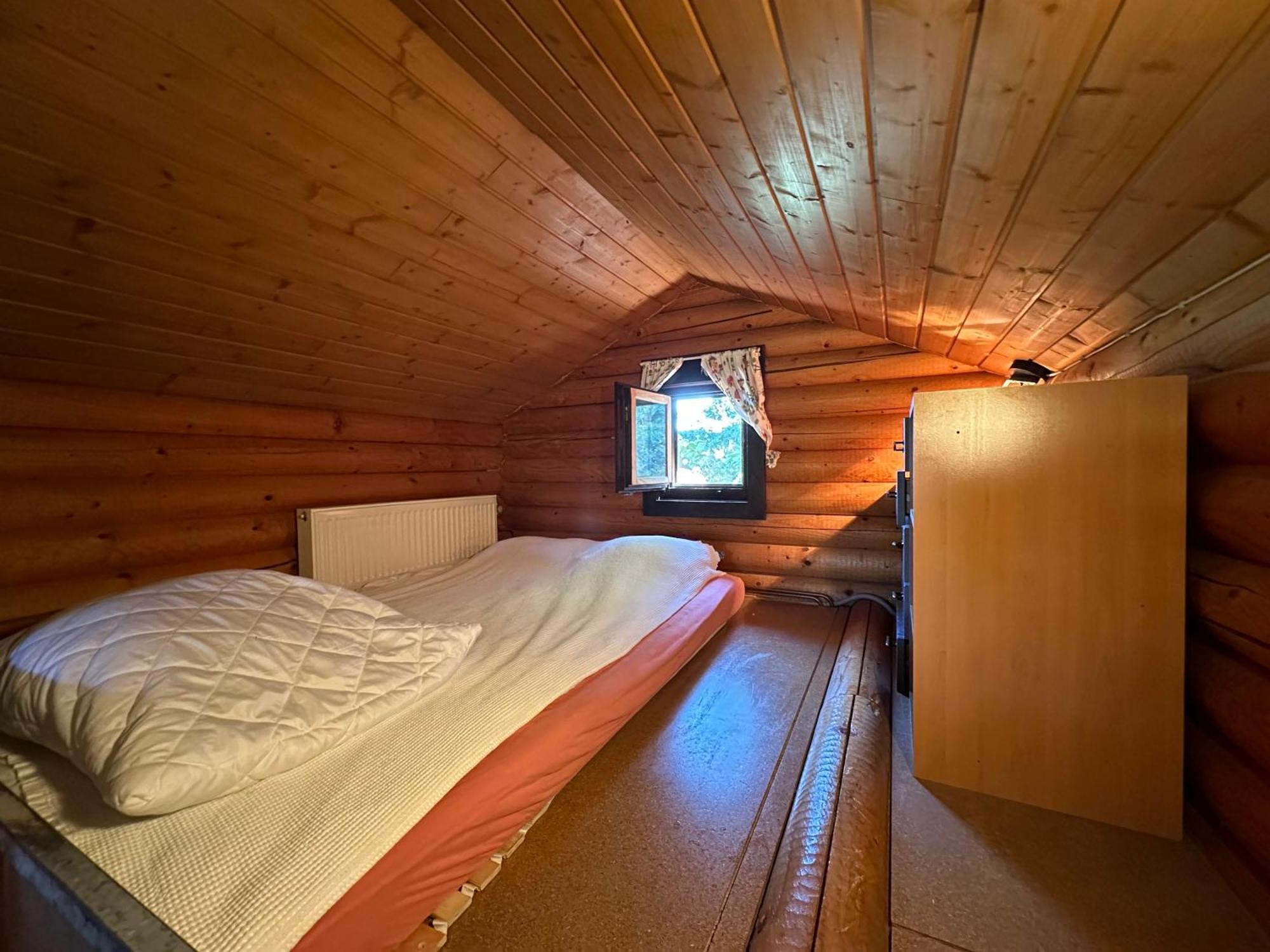 Gemütliche Blockhütte in Wiennähe Zofing Exterior foto